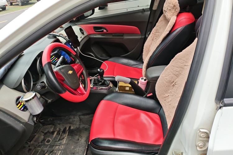 Used Chevrolet Cruze 2013 1.6L SE MT
