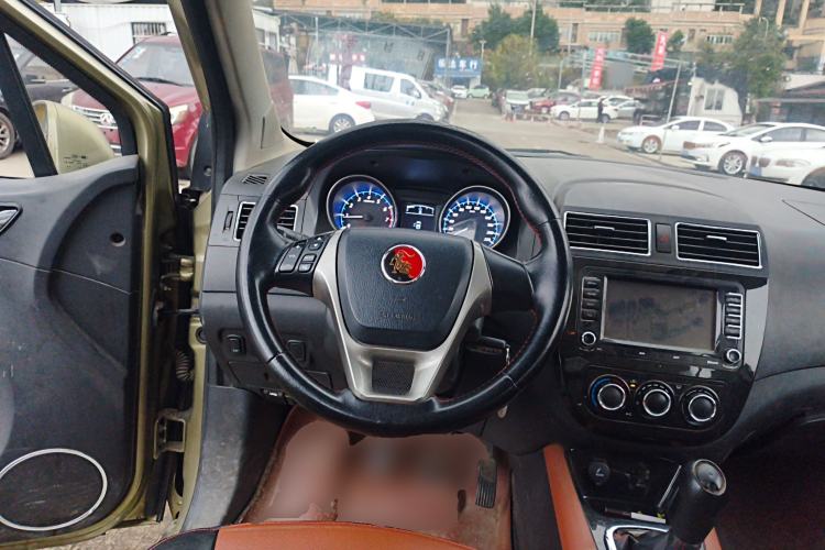 Used FORTHING Joyear X5 2015 1.6L Manual Luxury Model