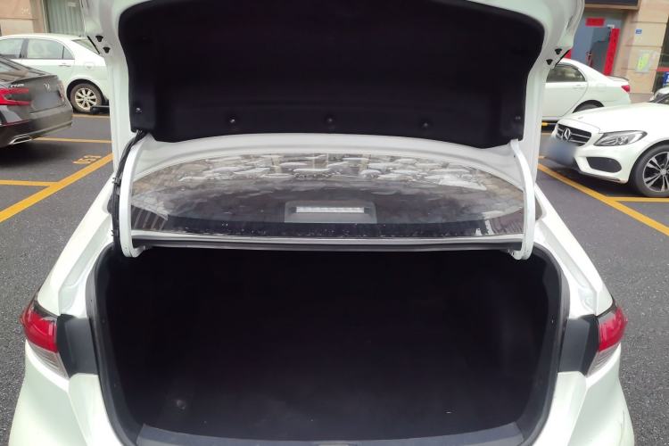 Used Toyota Levin 2021 Dual-Motor 1.8H E-CVT Leading Edition
