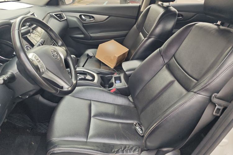 Used Nissan X-Trail 2015 2.0L CVT Comfort MAX Edition 2WD