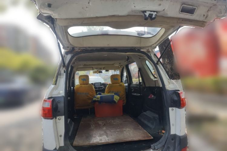 Used Dongfeng Fengon 370 2018 S370 1.5L Manual Luxury 5-Seater Trunk