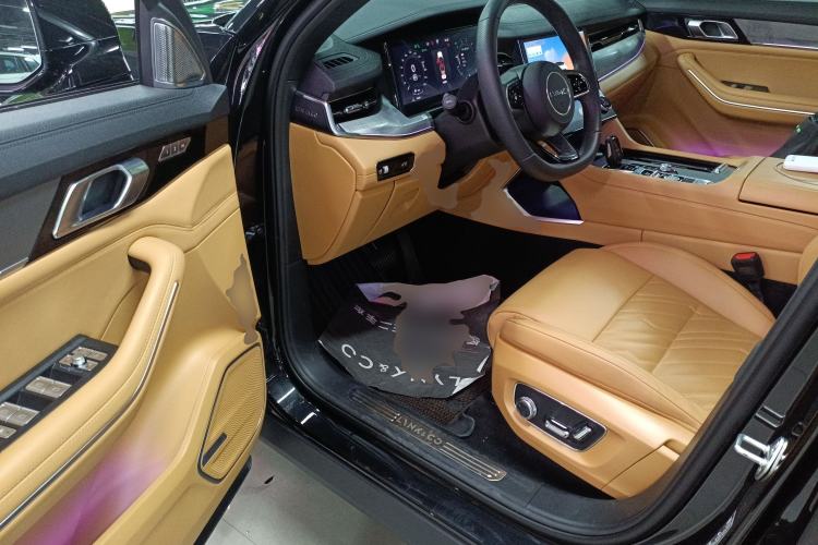 Used Lynk & Co 09 2024 2.0T Four-Wheel Drive Sport Edition Five Seats Driver Seat