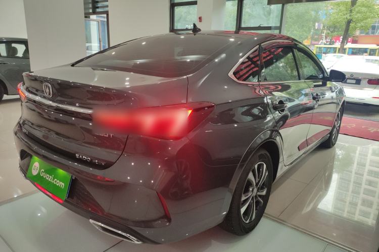 Used Changan Eado 2021 PLUS Blue Whale NE 1.4T GDI DCT Prestige Model
