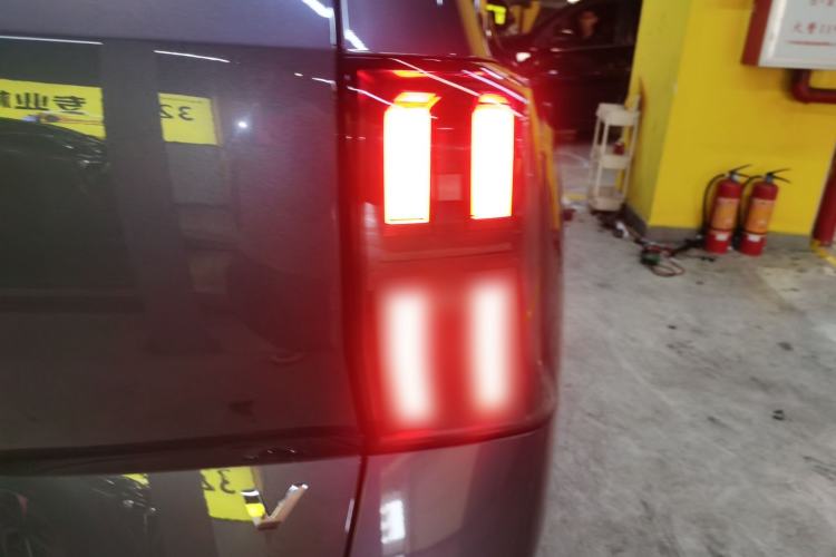 Used AION V 2026 Model Aion Tyrannosaurus Family Edition 650 Zhi Zun Edition Exterior 3