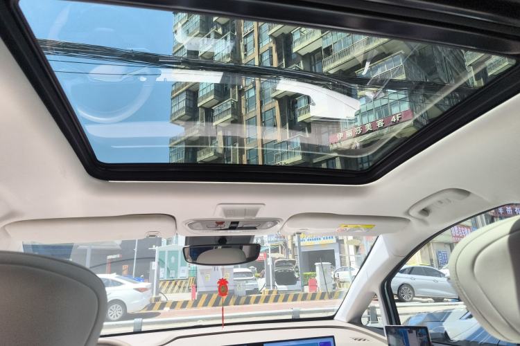 Used SAIC MAXUS Dajia 7 2024 605 km Extended Range Highland Version Six-Seater Headliner