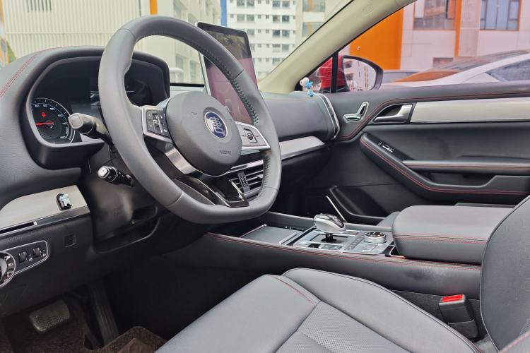 Used BYD Tang New Energy 2020 DM 2.0T Dual-Engine All-Wheel Drive Prestige 7-Seater China VI Standard