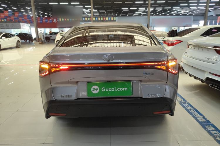 Used Toyota bZ3 2024 517 km Elite PRO Rear