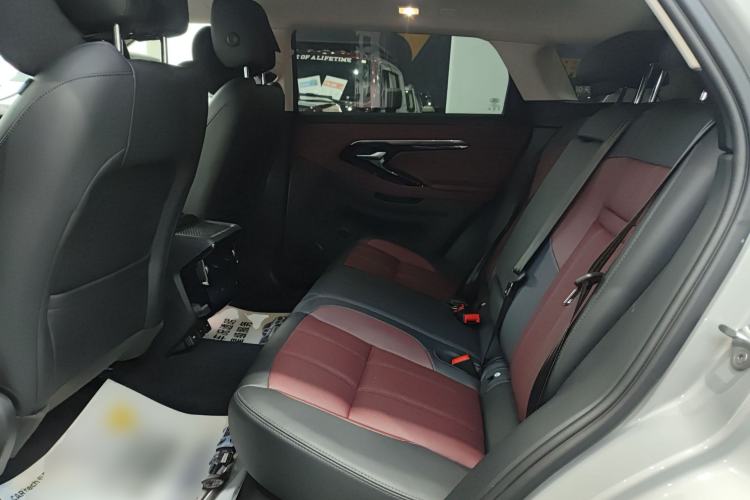 Used Land Rover Range Rover Evoque New Energy 2022 Aurora L P300e Plug-in Hybrid Electric Version