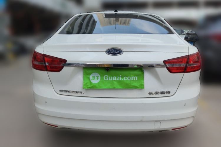 Used Ford Escort 2015 1.5L Automatic Fashion Model
