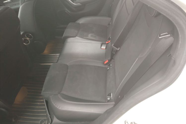 Used Mercedes-Benz A-Class 2021 A 200 L Sport Sedan Fashion Model
