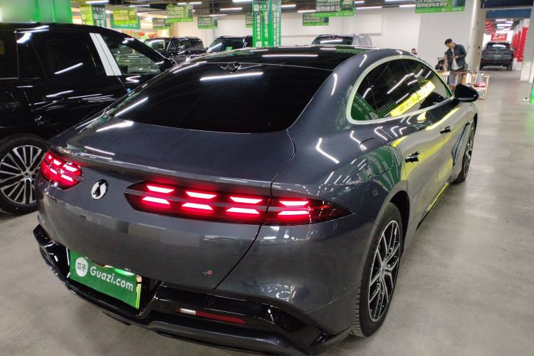 Used Denza Z9 2024 1100 km Four-Wheel Drive Max Version