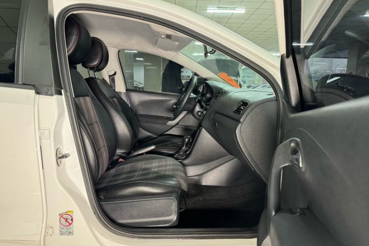 Used Volkswagen Polo 2016 1.4L Automatic Trendy Model Interior 3