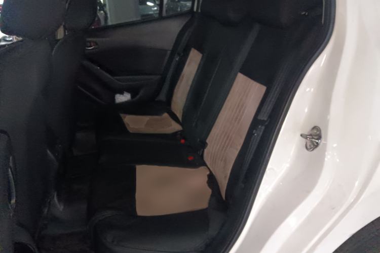 Used Mazda 3 Axela 2019 Cloud-Controlled Sedan 1.5L Automatic Luxury Model China VI Standard Left Rear Seat