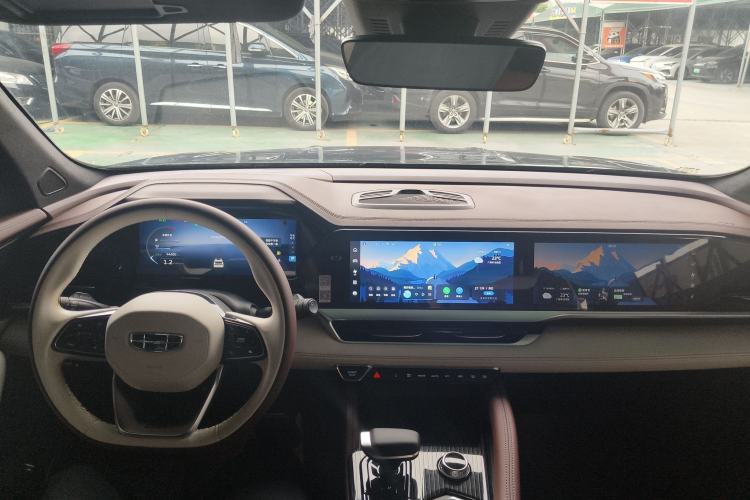 Used Geely Auto Monjaro L 2021 2.0TD DCT EVO Two-Wheel Drive Prestige Version
