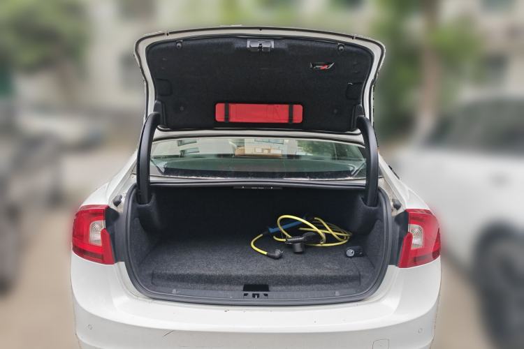 Used Volvo S60 New Energy 2015 S60L E-Drive Hybrid T6 Smart Drive Edition