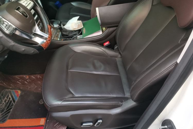 Used Roewe RX8 2019 30T Smart Connectivity Two-Wheel Drive Supreme Flagship Edition