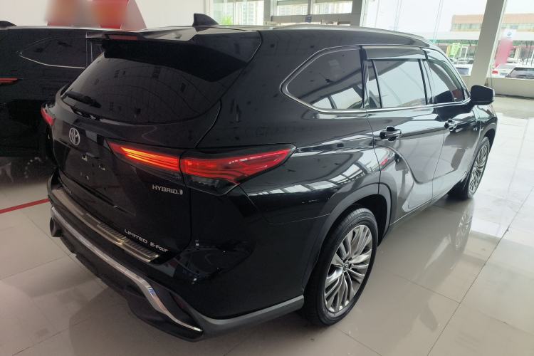 Used Toyota Highlander 2022 Dual-Engine 2.5L Four-Wheel Drive Supreme Edition 7-Seater Rear Right 45 Deg