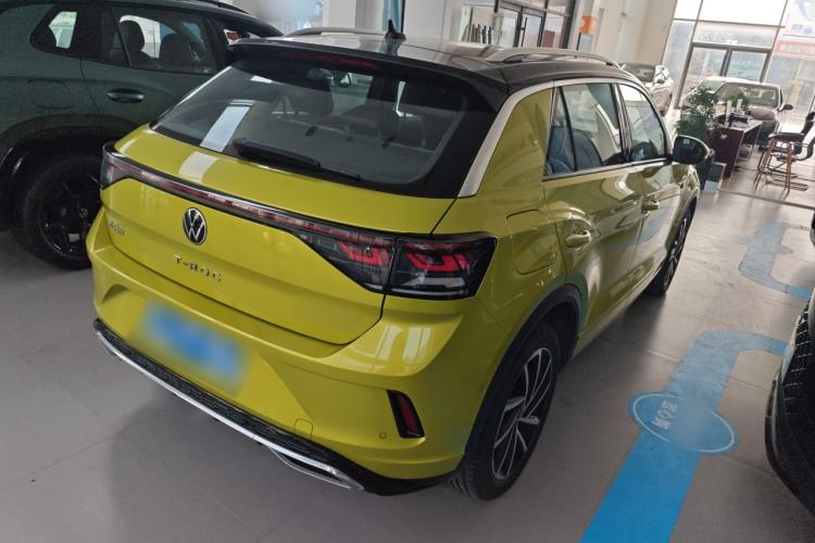 Used Volkswagen T-ROC 2023 300TSI DSG Two-Wheel Drive Starlight Edition