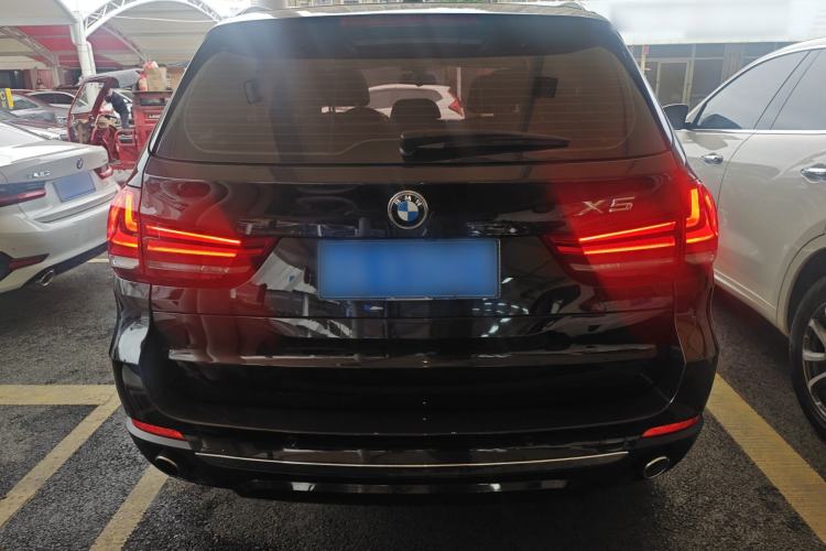 Used BMW X5 2017 xDrive28i
