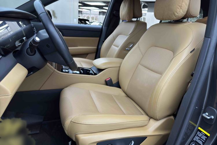Used Li Auto ONE 2021 Extended-Range 6-Seater Version Interior 10