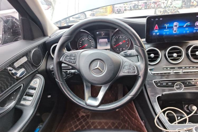 Used Mercedes-Benz C-Class 2018 C 200 L Sport Edition Steering Wheel