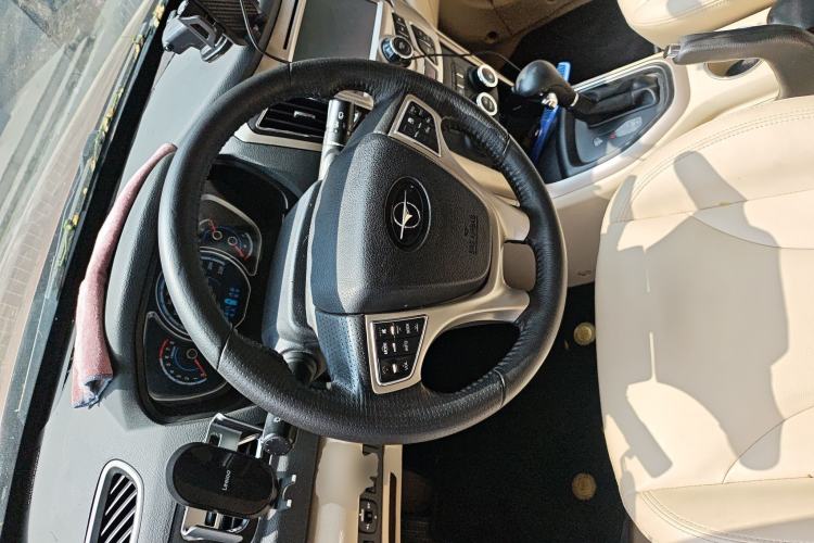 Used Haima S7 2013 2.0L Automatic Smart Enjoyment Version
