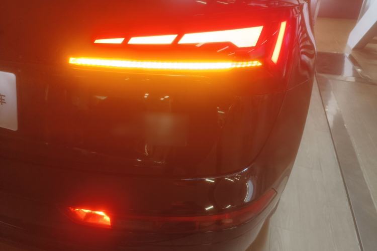 Used Audi Q5L 2025 quattro 45th Anniversary Edition 40 TFSI Luxury Dynamic Model