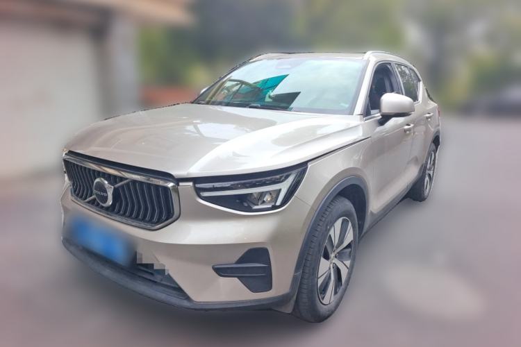 Used Volvo XC40 2023 B3 Zhiyuan Luxury Edition