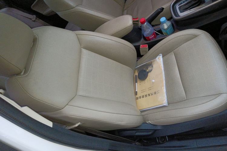 Used Ford Escort 2015 1.5L Automatic Fashion Model Right Front Seat