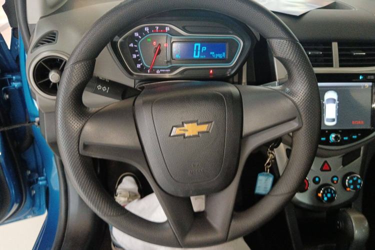 Used Chevrolet Aveo Sonic 2014 Sedan 1.4SL AT Fashion Edition
