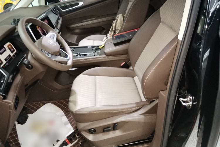 Used Volkswagen Viloran 2024 330TSI Business Edition Left Front Seat