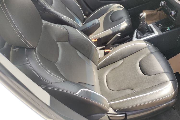 Used JAC Group Refine S2 2015 1.5L Manual Luxury Smart Model