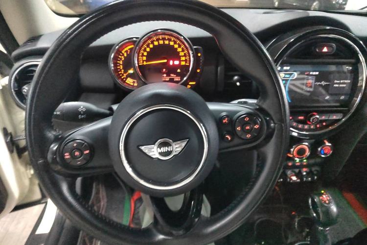 Used MINI MINI 2016 1.2T ONE Pioneer Edition