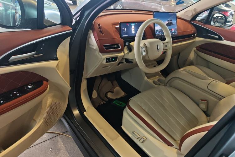 Used ORA Good Cat GT 2025 Model, Mulan Edition, 430km Prestige Version
