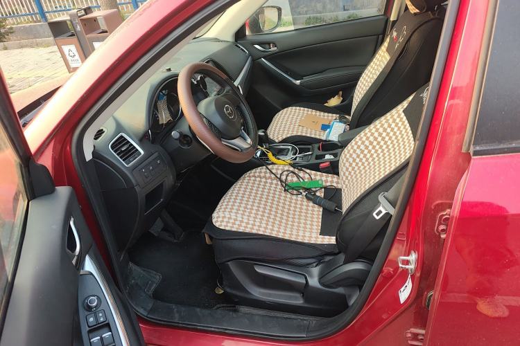 Used Mazda CX-5 2015 2.0L Automatic Two-Wheel Drive Urban Version
