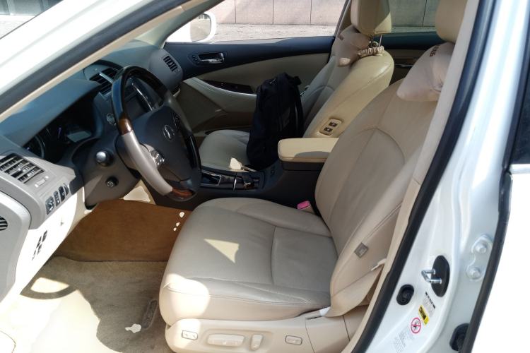 Used Lexus ES 2010 240 Luxury Edition Left Front Seat