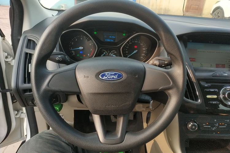 Used Ford Focus 2017 Sedan 1.6L Manual Comfort Plus SmartDrive Edition