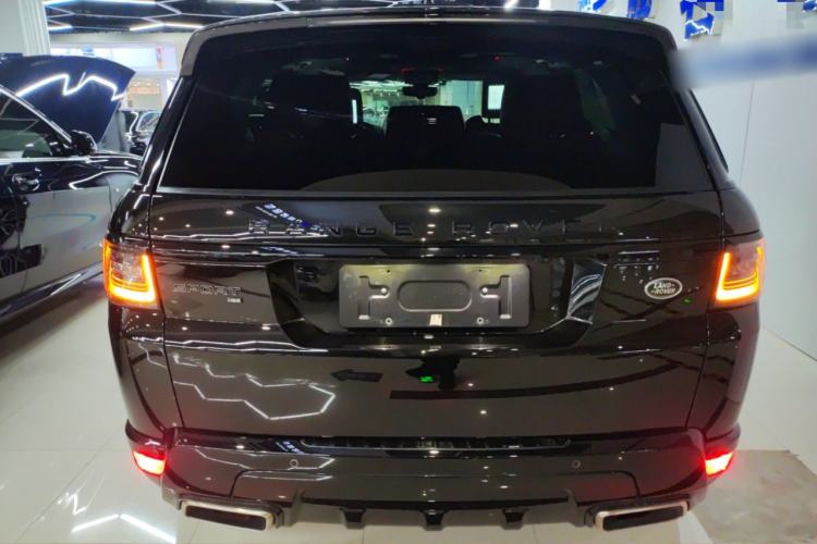 Used Land Rover Range Rover Sport 2021 3.0 L6 YAO Black Edition
