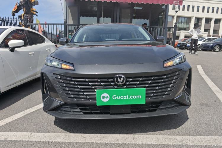 Used CHANGAN Eado 2025 Blue Whale 1.5T 500Bar Prestige Model