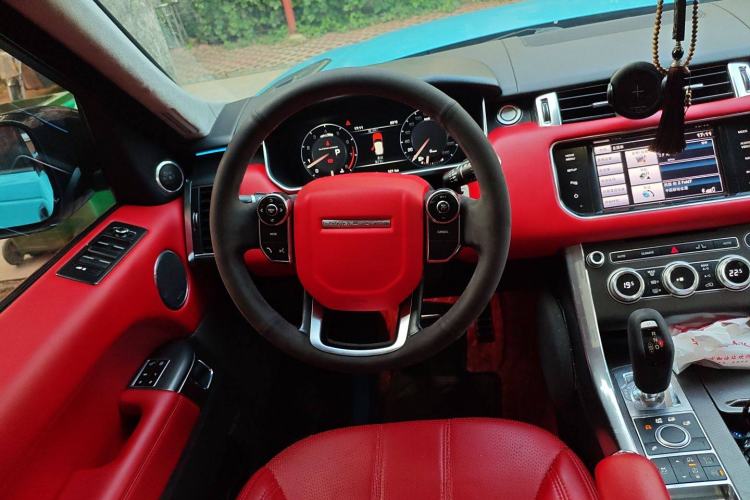 Used Land Rover Range Sport 2014 3.0 SC V6 HSE
