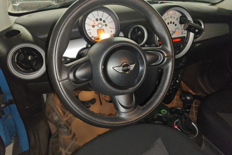 Used MINI MINI 2012 1.6L ONE Baker Street