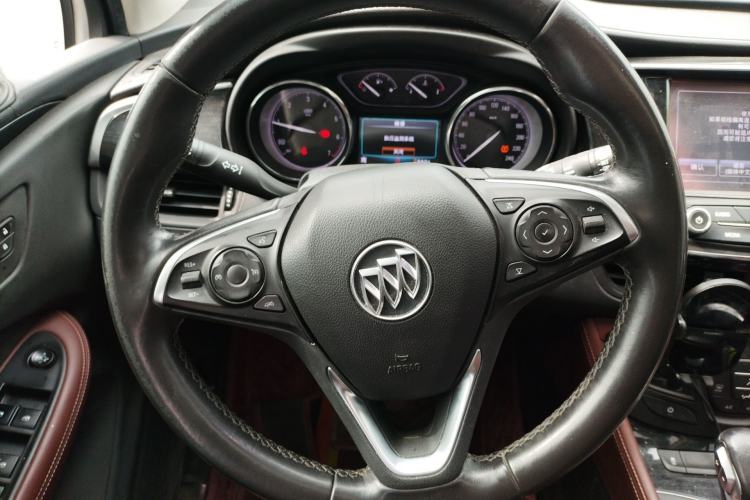 Used Buick Envision 2018 20T Two-Wheel Drive Luxury Model Steering Wheel