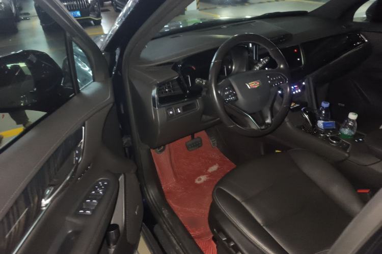 Used Cadillac XT6 2021 2.0T 6-Seater Two-Wheel Drive Luxury Version Driver Seat