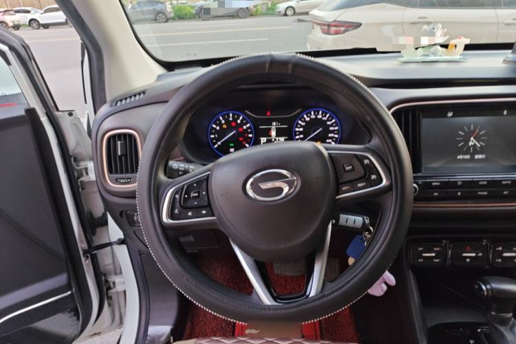 Used GAC Trumpchi GS3 2017 150N Automatic Elite Edition Steering Wheel