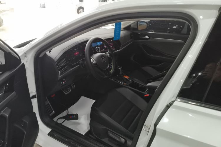 Used Volkswagen Sagitar 2021 280TSI DSG Excellence Edition Driver Seat