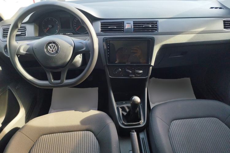 Used Volkswagen Santana 2019 1.5L Manual Fashion Edition China VI Standard
