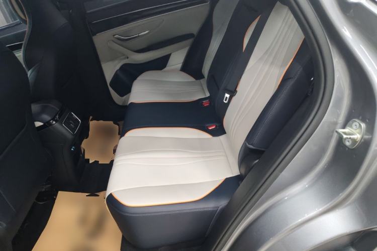 Used BYD Song PLUS New Energy 2021 EV Deluxe Model
