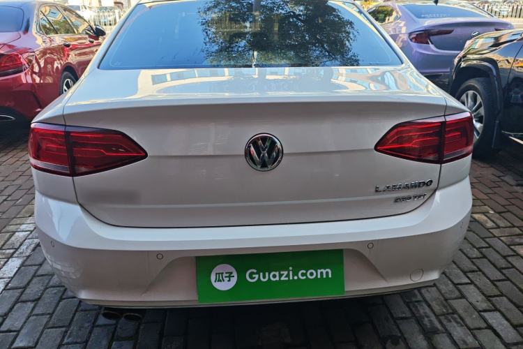 Used Volkswagen Lamando 2018 280TSI DSG Comfort Edition
