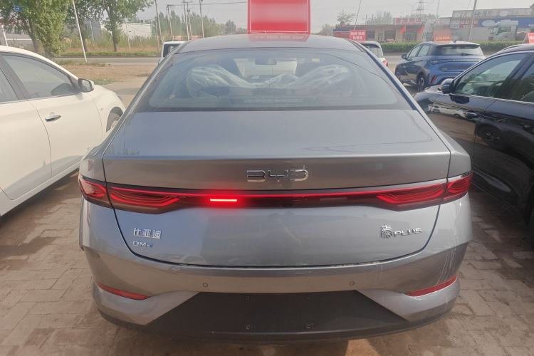 Used BYD Qin PLUS 2025 DM-i Smart Drive 55KM Leading Model
