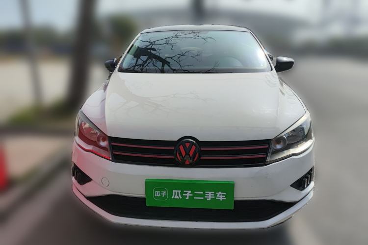 Used Volkswagen Jetta 2015 Zhuihui Edition 1.4L Manual Fashion Model
